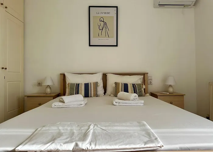 Center, Cozy With A Stunning View - No 2 * Kos