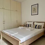 Center, Cozy With A Stunning View - No 2 Кос