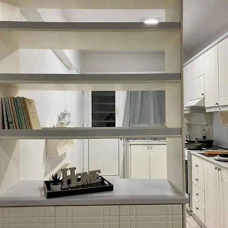 Apartment Center, Cozy With A Stunning View - No 2 Kos-Stadt